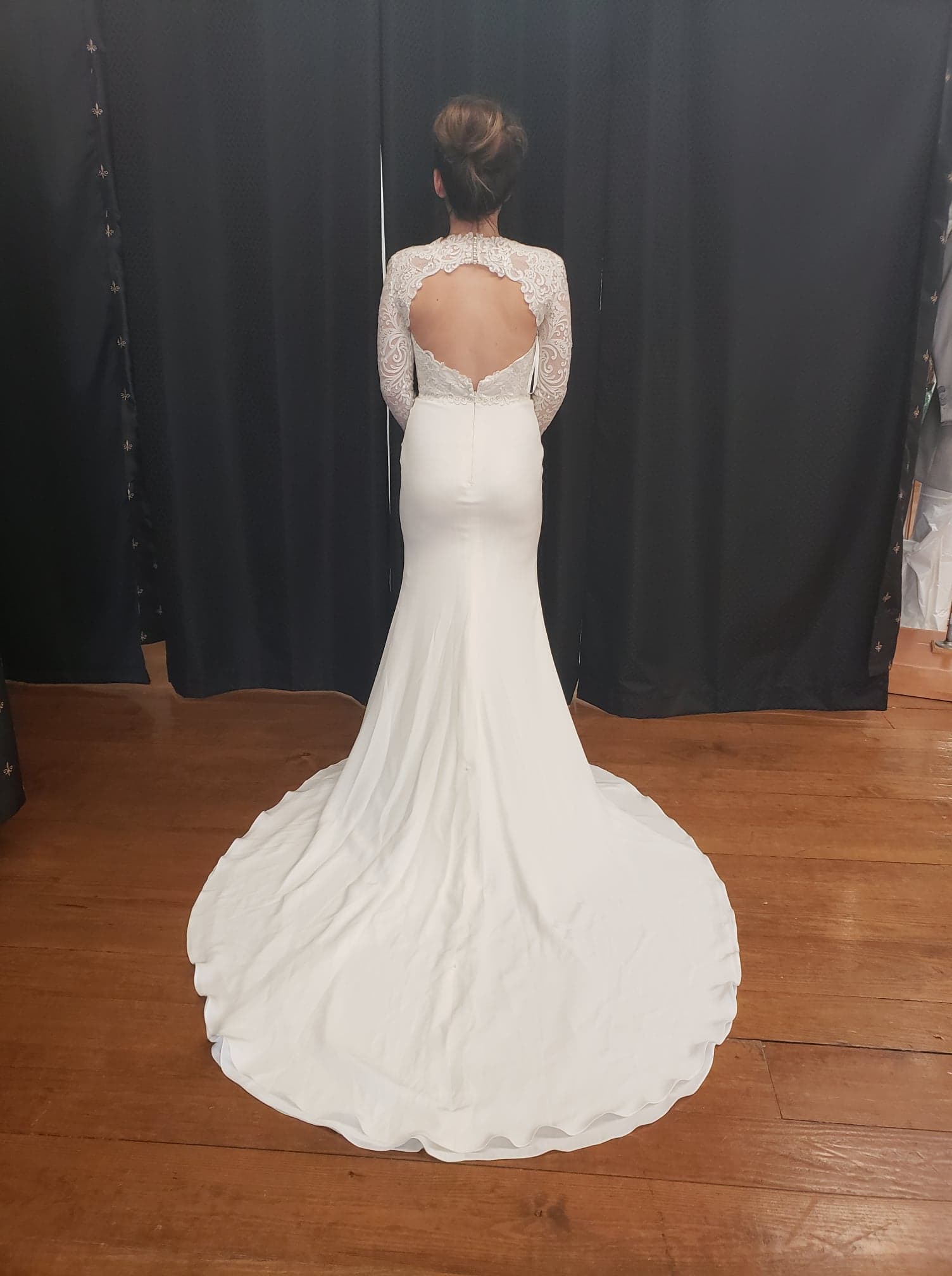 Las Vegas Elopement Photographer DIY wedding dress