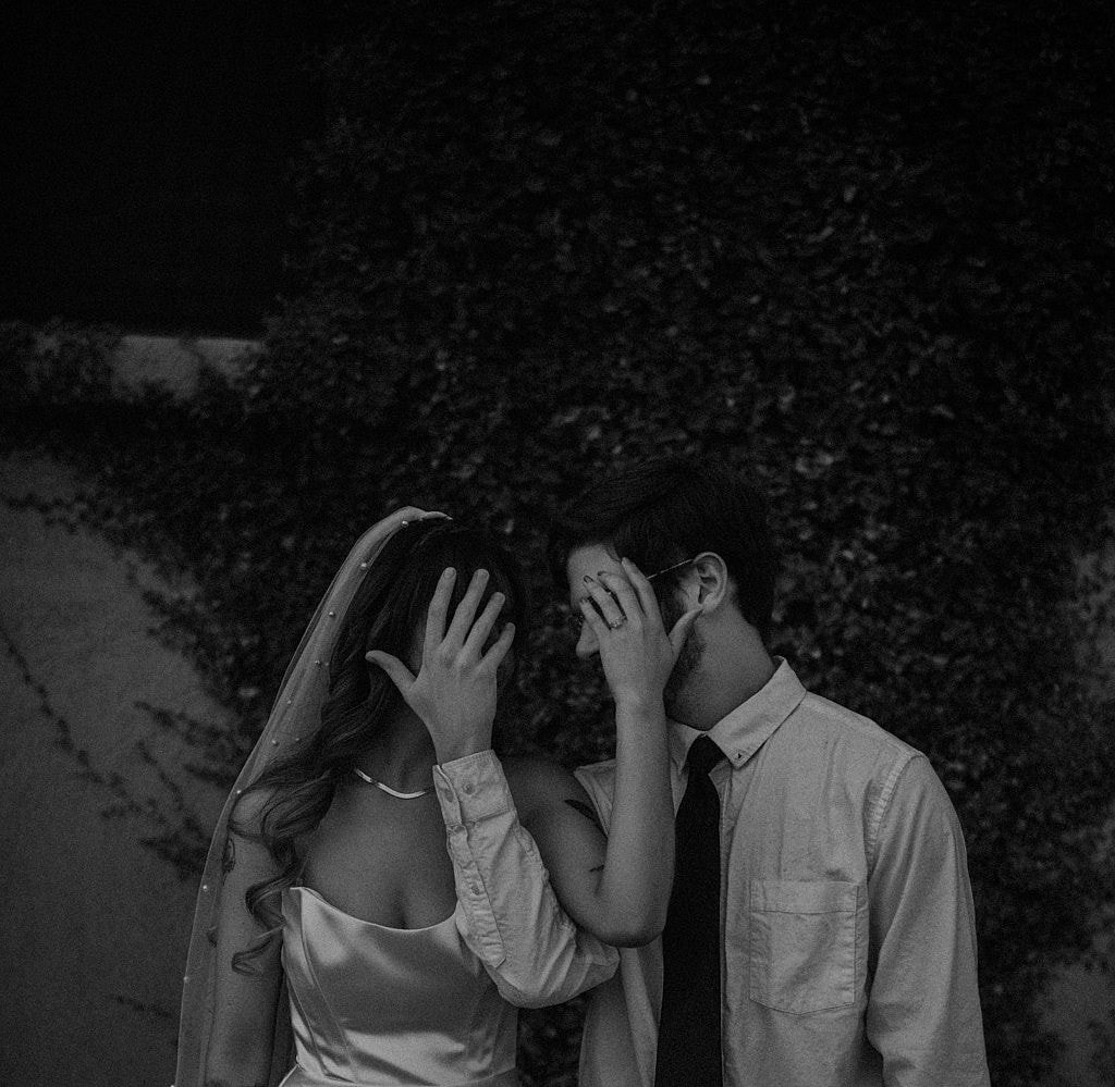 Las Vegas Elopement unique black and white bridal portraits