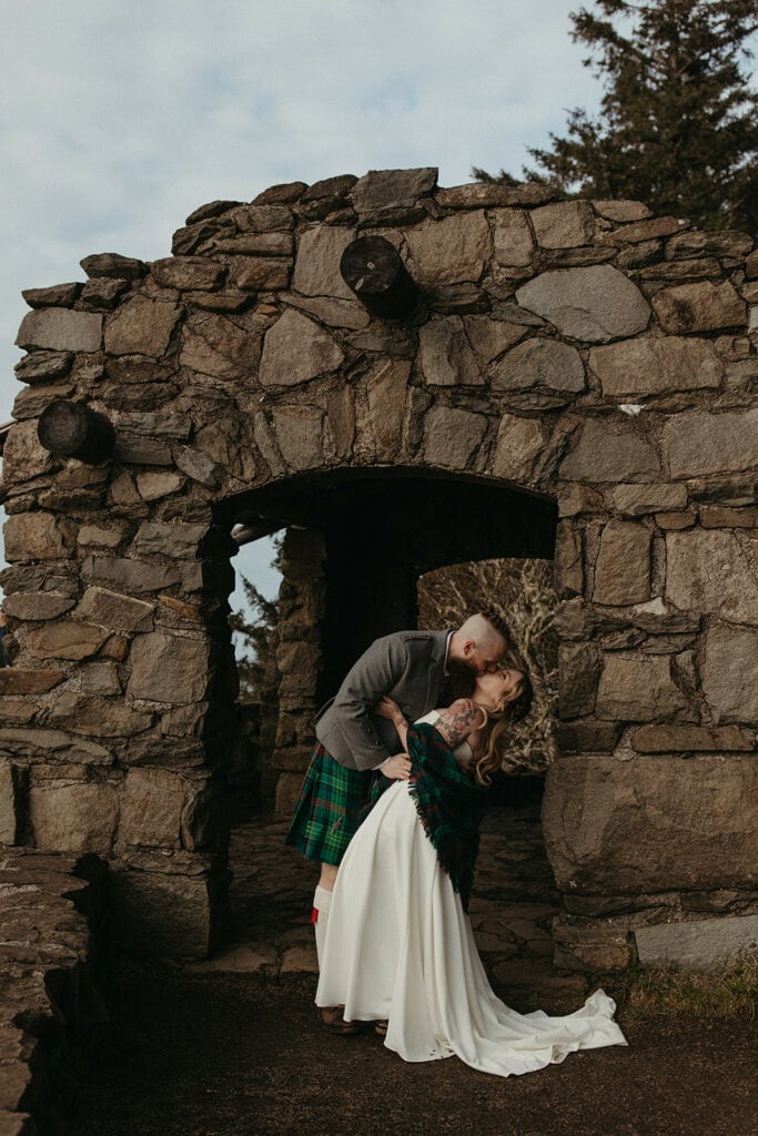 elopement ceremony at Cape Perpetua's stone shelter