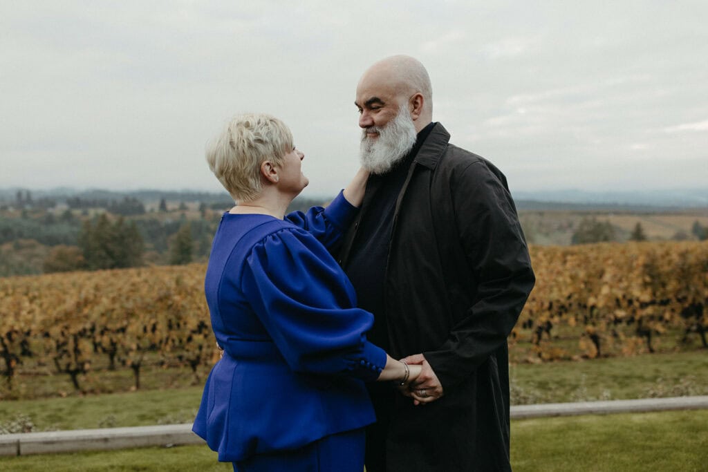 A winery elopement near Portland, Oregon